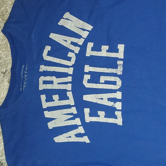 AE t-shirt - Picture 2 of 3